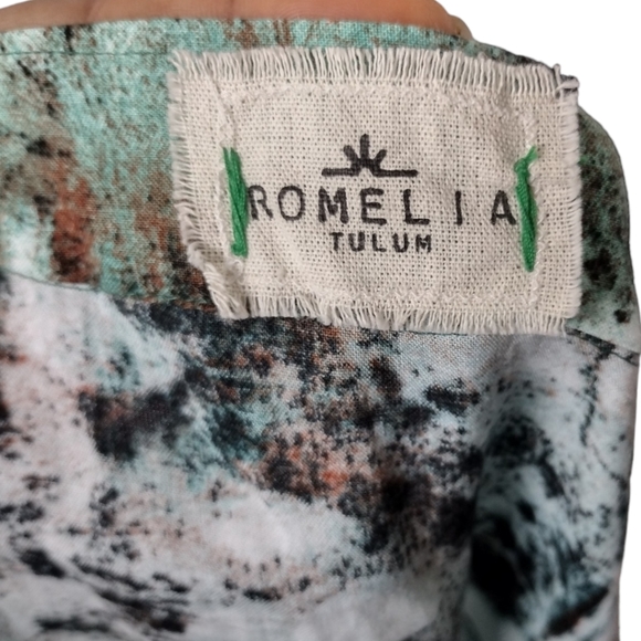 Romelia Tulum Sarong - Picture 4 of 4